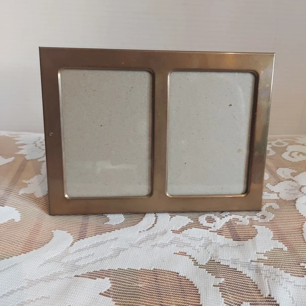 Vintage Penco Brass Double Picture Frame 7.5x5.5 Tabletop Easel Gold MCM Hong Ko